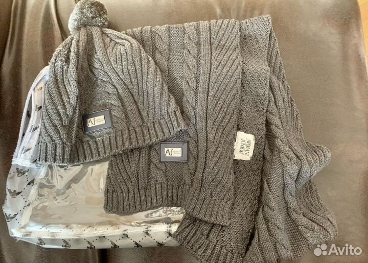 Шапка+ шарф Armani Junior