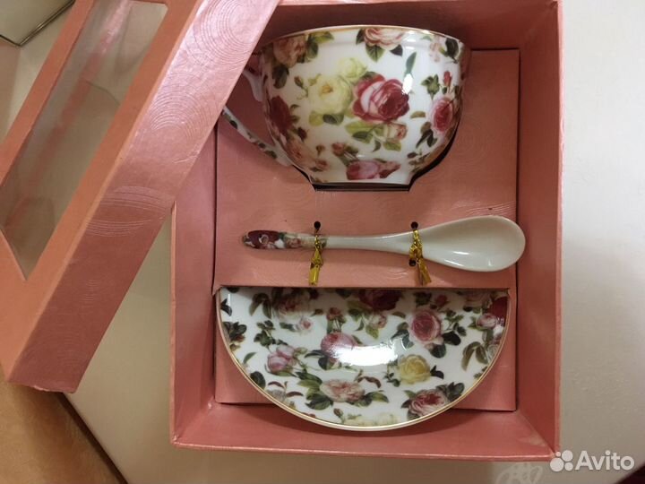 Сервиз, чайные пары, конфетница