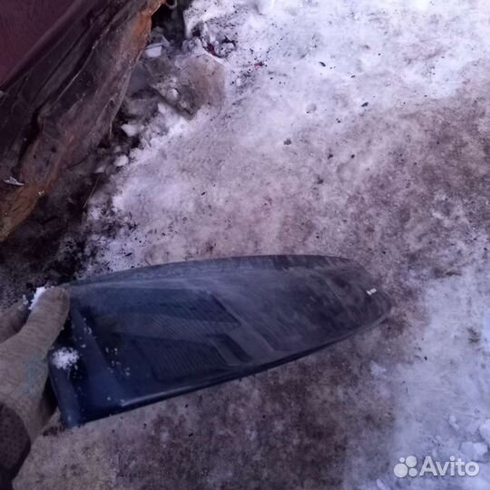 Ветровик заднего стекла приора хэтчбек