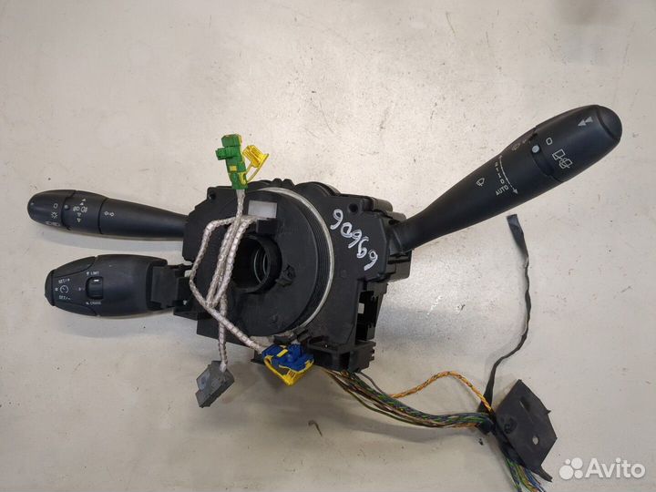 Переключатель поворотов и дворников Peugeot 307, 2