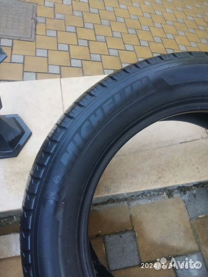 Michelin Latitude Tour HP 225/60 R18