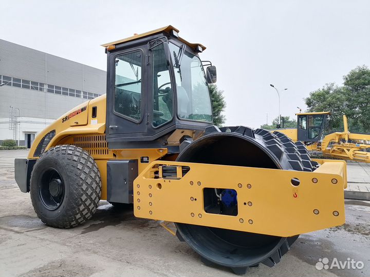 Дорожный каток Shantui SR14MPA, 2023