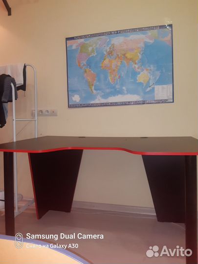 Компьютерный столик бу