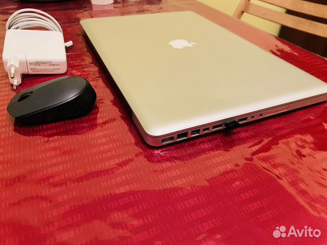 Apple MacBook Pro 17 mid 2010
