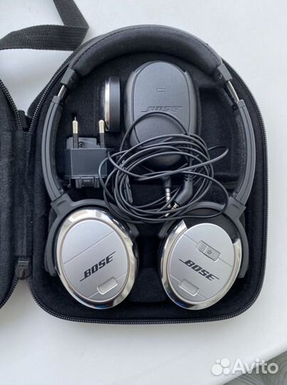 Наушники Bose QC3