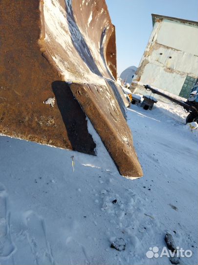 Лопата на трактор