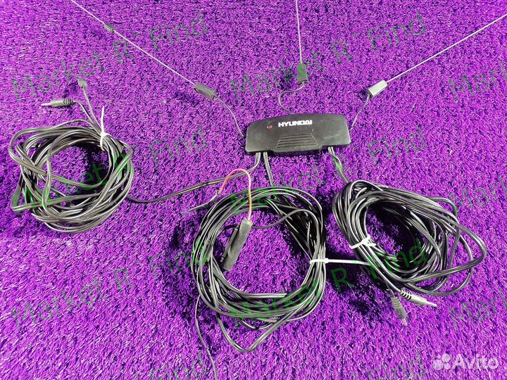 Антенна активная паук на стекло радио + TV Hyundai