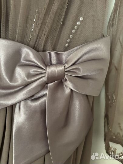 Вечернее платье