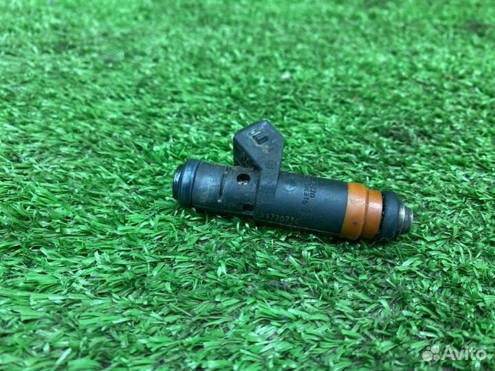 Форсунка топливная Ваз Kalina