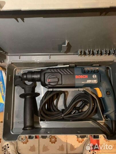 Дрель-перфоратор