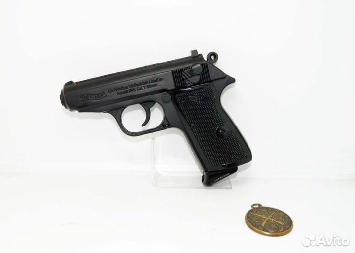 Зажигалка черный матовый Вальтер 1к1 (металл)