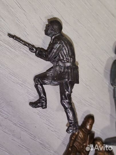 Солдатики.Бронза,олово. СССР