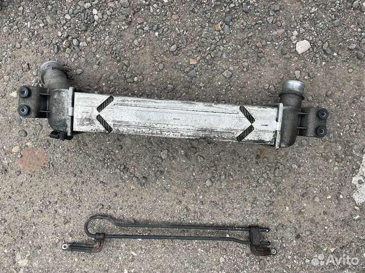 Интеркулер на Хёнда Гранд Старекс 2012 года