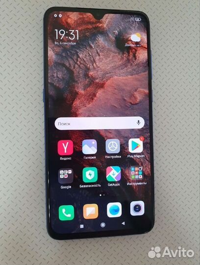 Xiaomi Mi 9, 6/64 ГБ