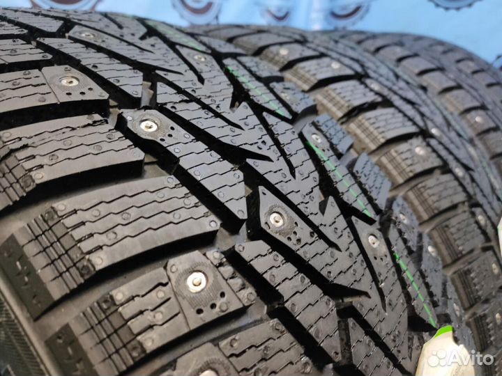 Ikon Tyres Nordman 7 215/50 R17 112Q