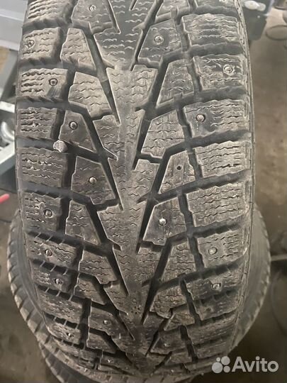 Maxxis ArcticTrekker NS3 225/60 R17