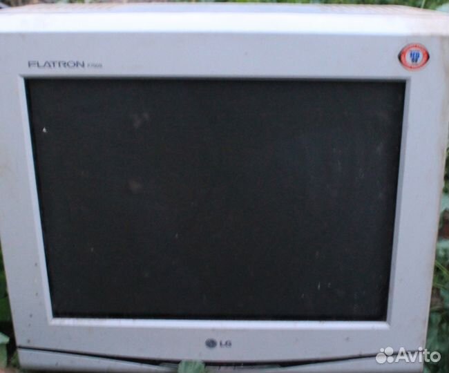 Монитор на запчасти