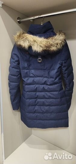 Пуховик зимний женский