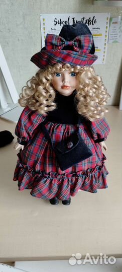 Фарфоровая кукла Remeco Collection 368