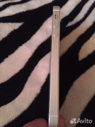 iPhone 5S, 16 ГБ