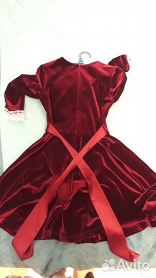 Платье на девочку 140-146