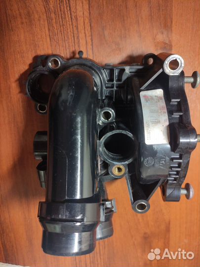 Octavia a5 1 8 tsi корпус помпы (оригинал)