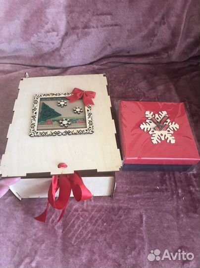 Подарочные коробки