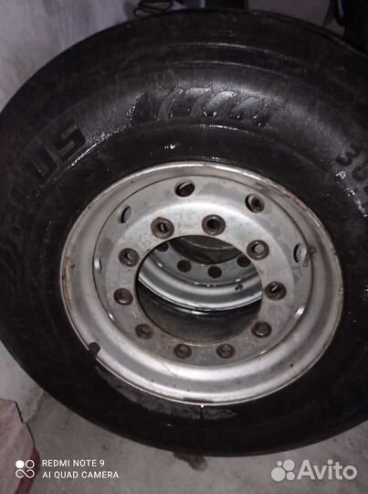 Колеса для грузовика два шт