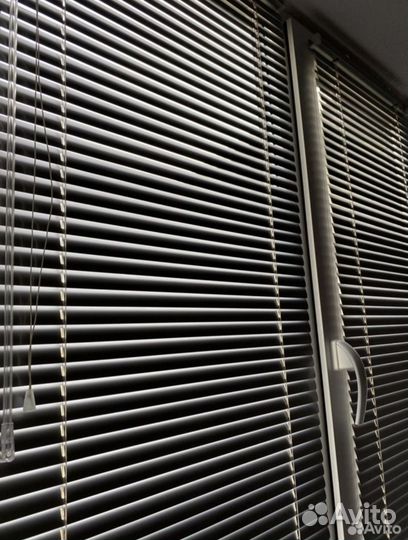 Жалюзи горизонтальные