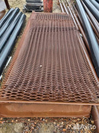 Металлические листы, просечка