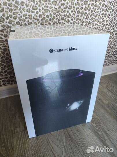 Яндекс станция макс на подписке