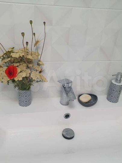 Апартаменты-студия, 66 м², 2/9 эт.