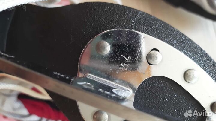 Коньки фигурные детские wifa 30р