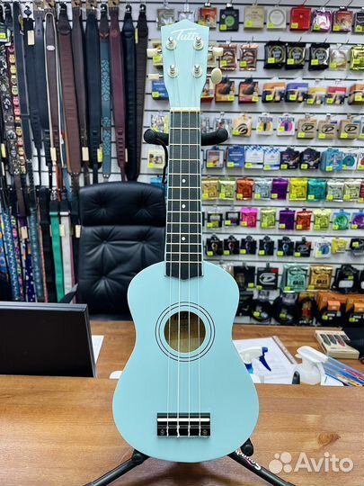 Укулеле сопрано, концерт, тенор, разные цвета