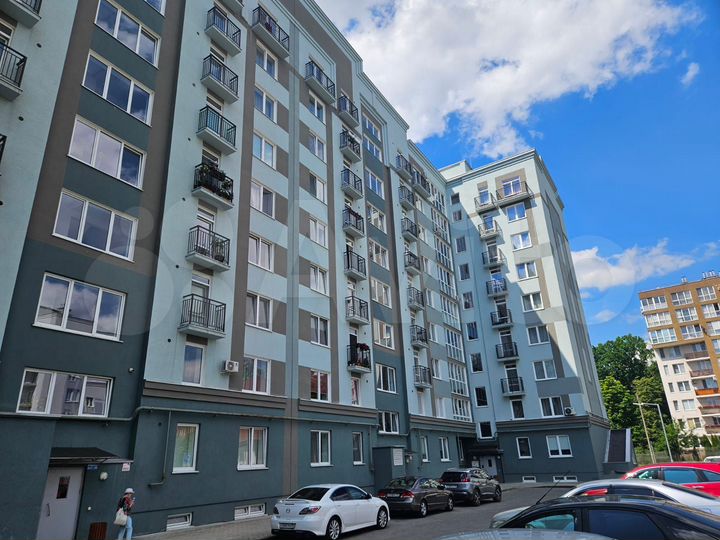 3-к. квартира, 82 м², 5/9 эт.