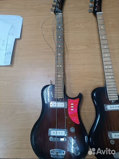 Электрогитара 