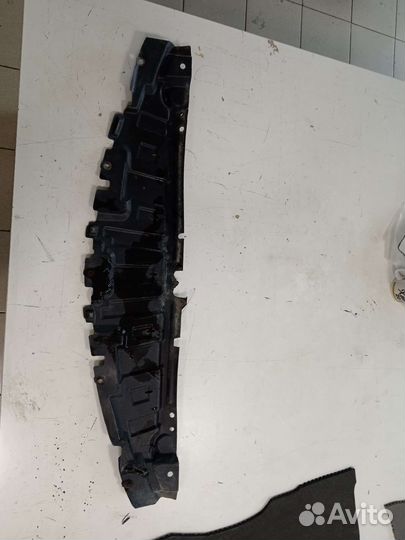 Пыльник бампера Mazda 3