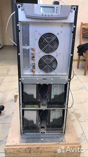 Источник бесперебойного питания