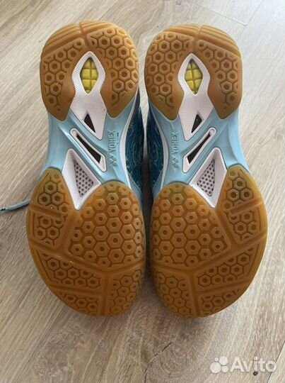 Кроссовки Yonex для бадминтона, тенниса, сквоша