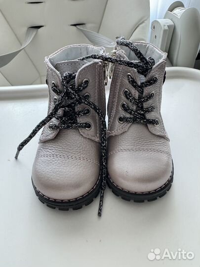 Ботинки демисезонные для девочки 20 размер