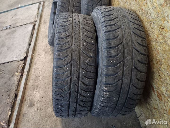 Bridgestone Ice Cruiser 7000 195/65 R15