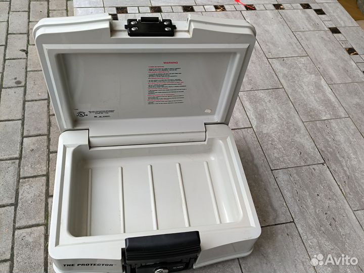 Сейф для документов огнеупорный