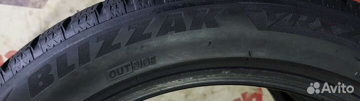 Bridgestone Blizzak VRX2 205/50 R17