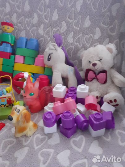Развивающие игрушки пакетом