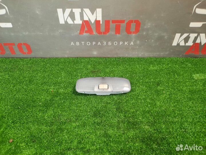 Плафон подсветки салона Ford Focus 2 хэтчбек 1.6