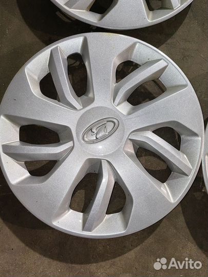 Колпаки на колеса r 15 LADA X RAY 403151083R