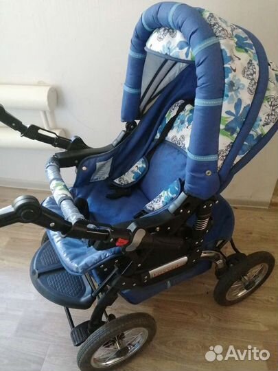 Детская коляска