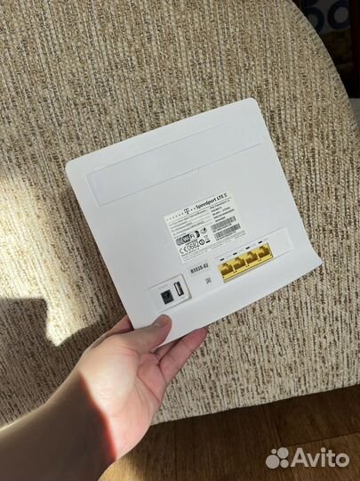 Роутер wi-fi с sim картой Huawei B593s-82