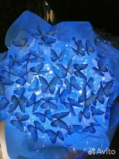 Оригинальный подарок букет из светящихся бабочек