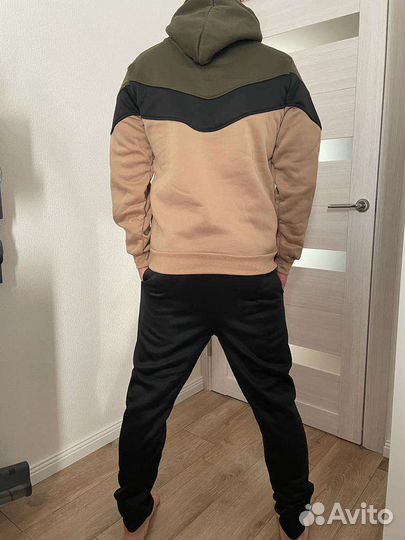 Спортивный костюм мужской новый